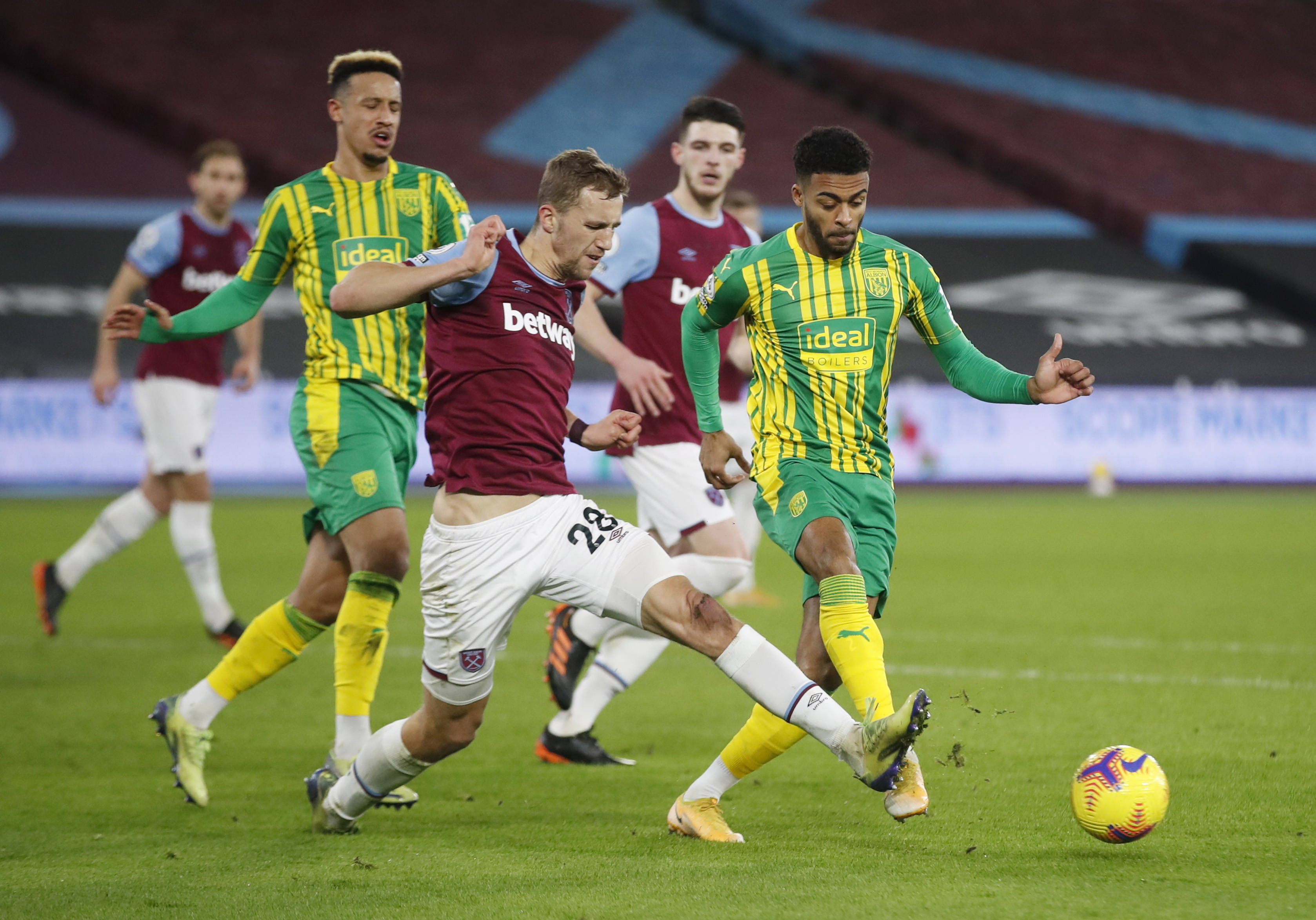 击出胜利的 击出胜利的